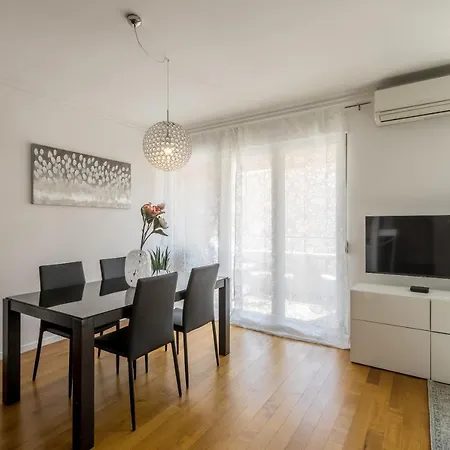 Apartman Izabela L *